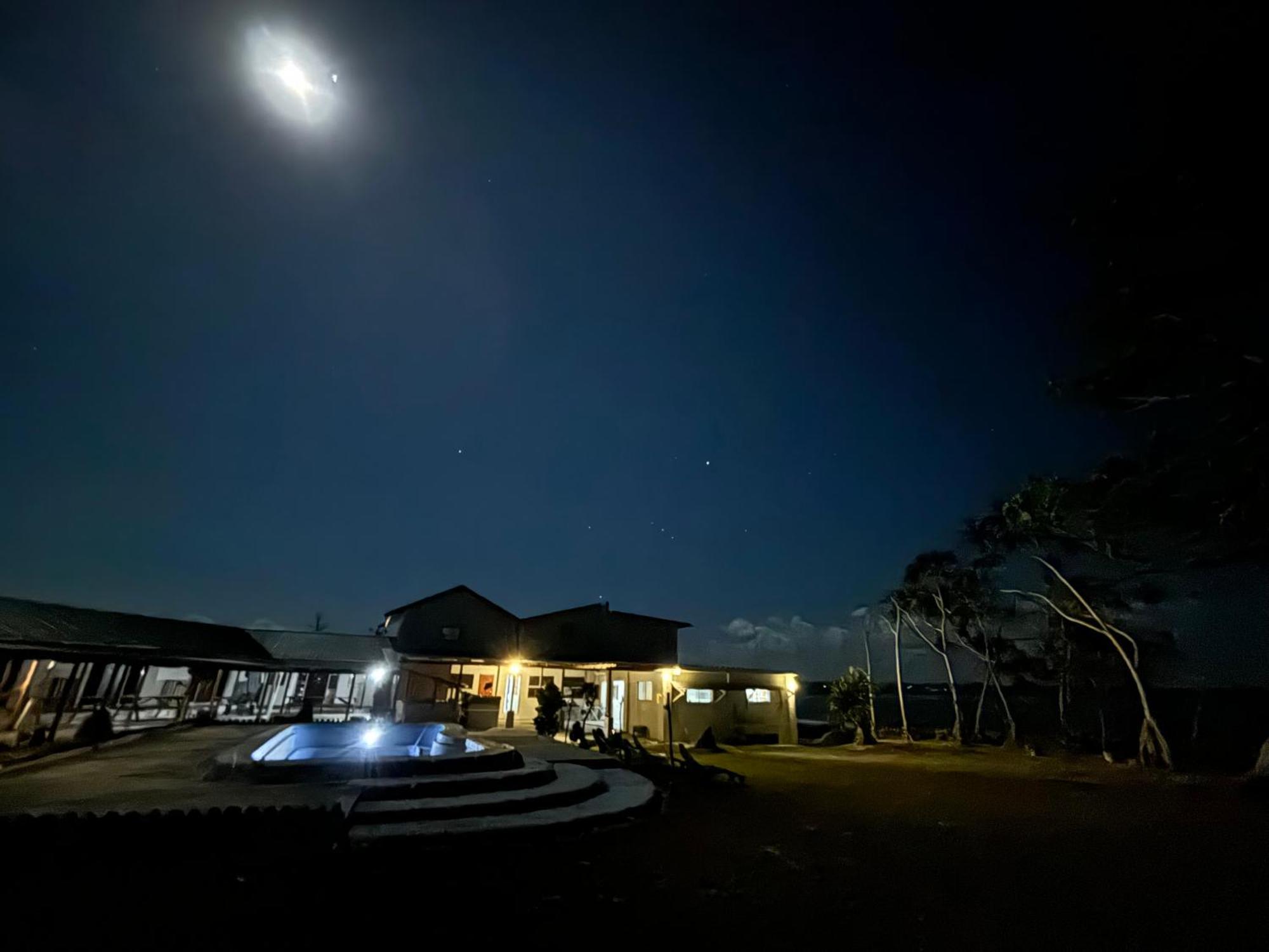 Bluepango Guest House Port Vila Bagian luar foto