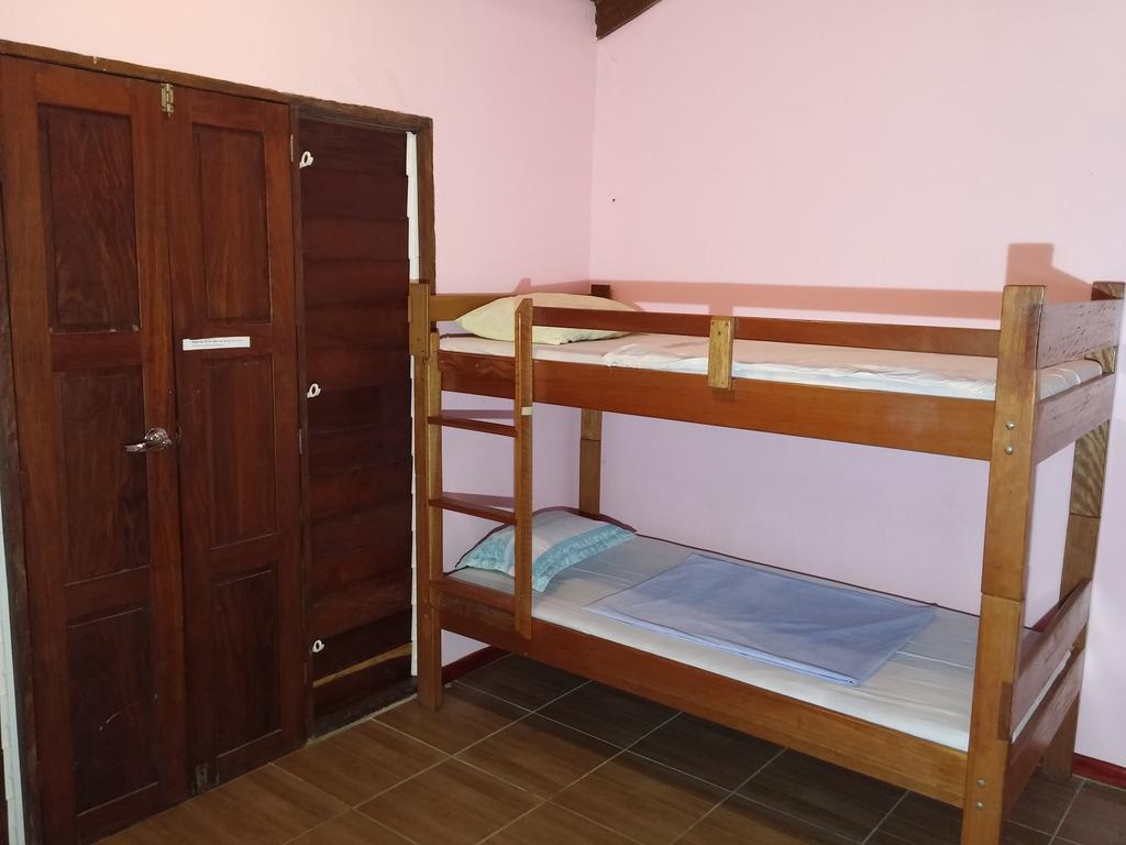 Bluepango Guest House Port Vila Bagian luar foto